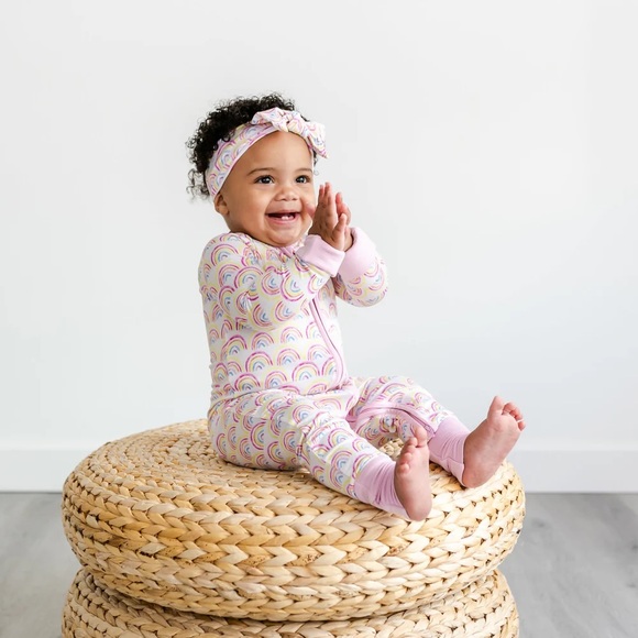 Little sleepies Pastel Rainbows Zippy - Picture 2 of 6